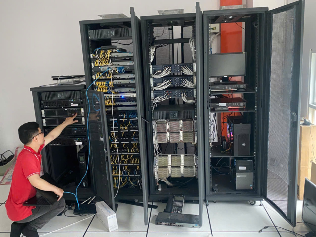 Cho thuê tủ rack và hạ tầng trung tâm dữ liệu (Data Center) của HKC