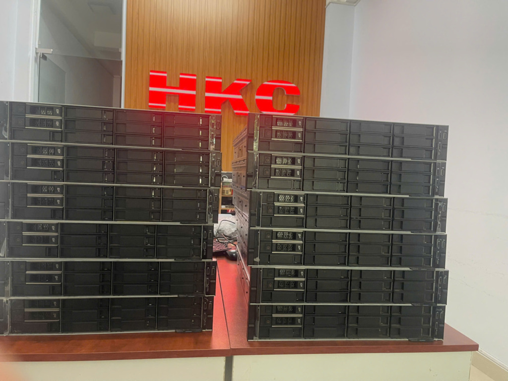 HKC – Đơn vị cho thuê server vật lý uy tín, xuất hóa đơn VAT đầy đủ