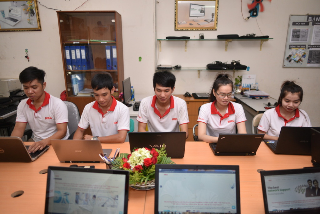 Hỗ trợ kỹ thuật 24/7 – Lý do khách hàng tin tưởng HKC